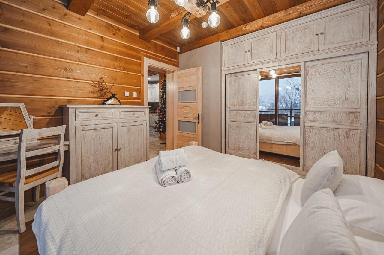 Apartment with Mountain View,1176852844:JPEG